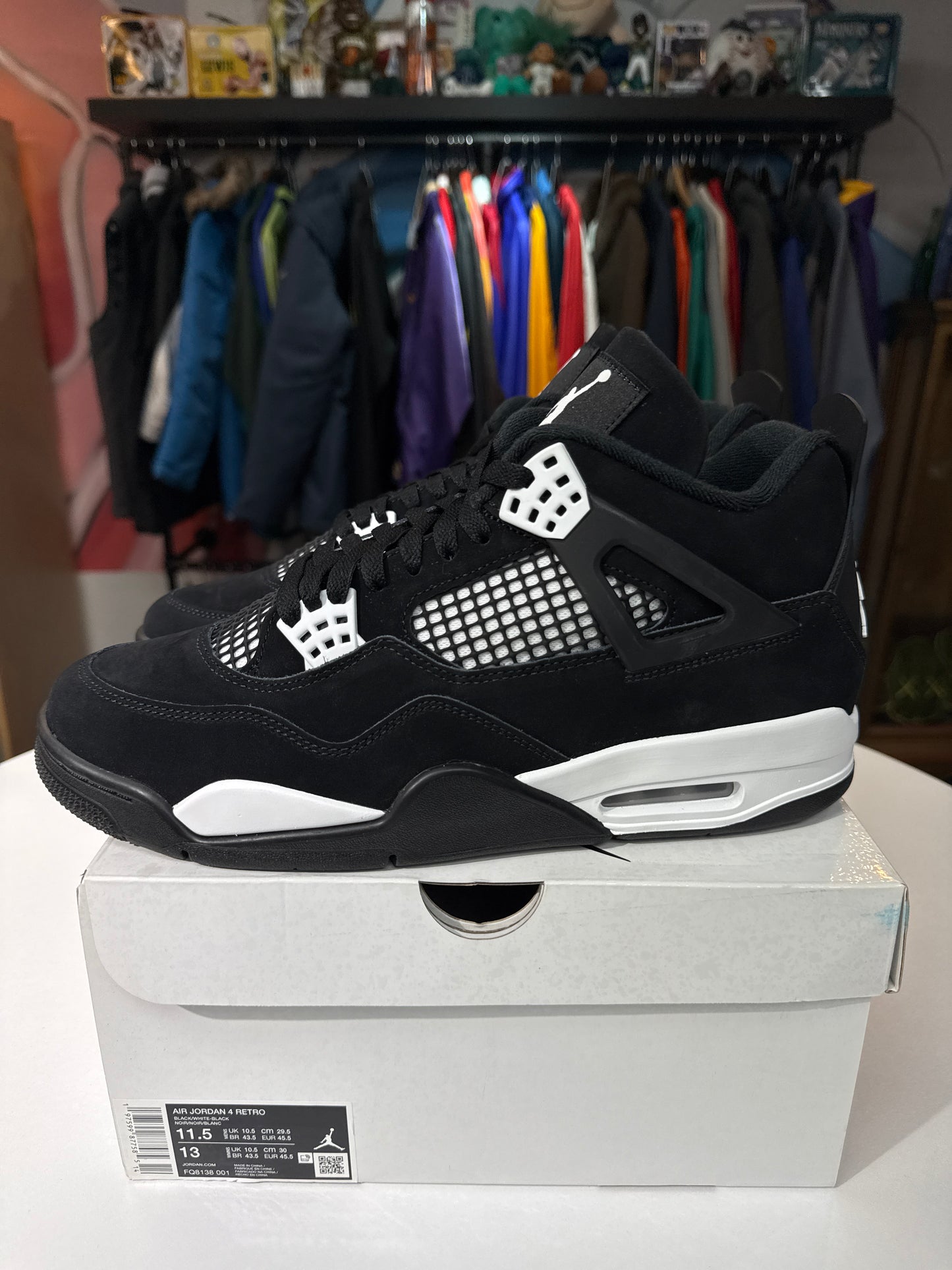 New Jordan 4 White Thunder