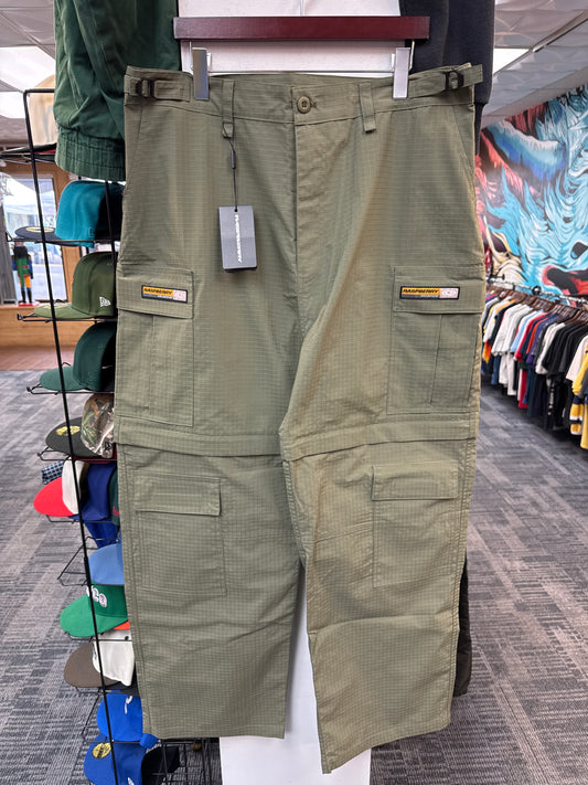 New GV Raspberry Hills Tanker Cargo Pants