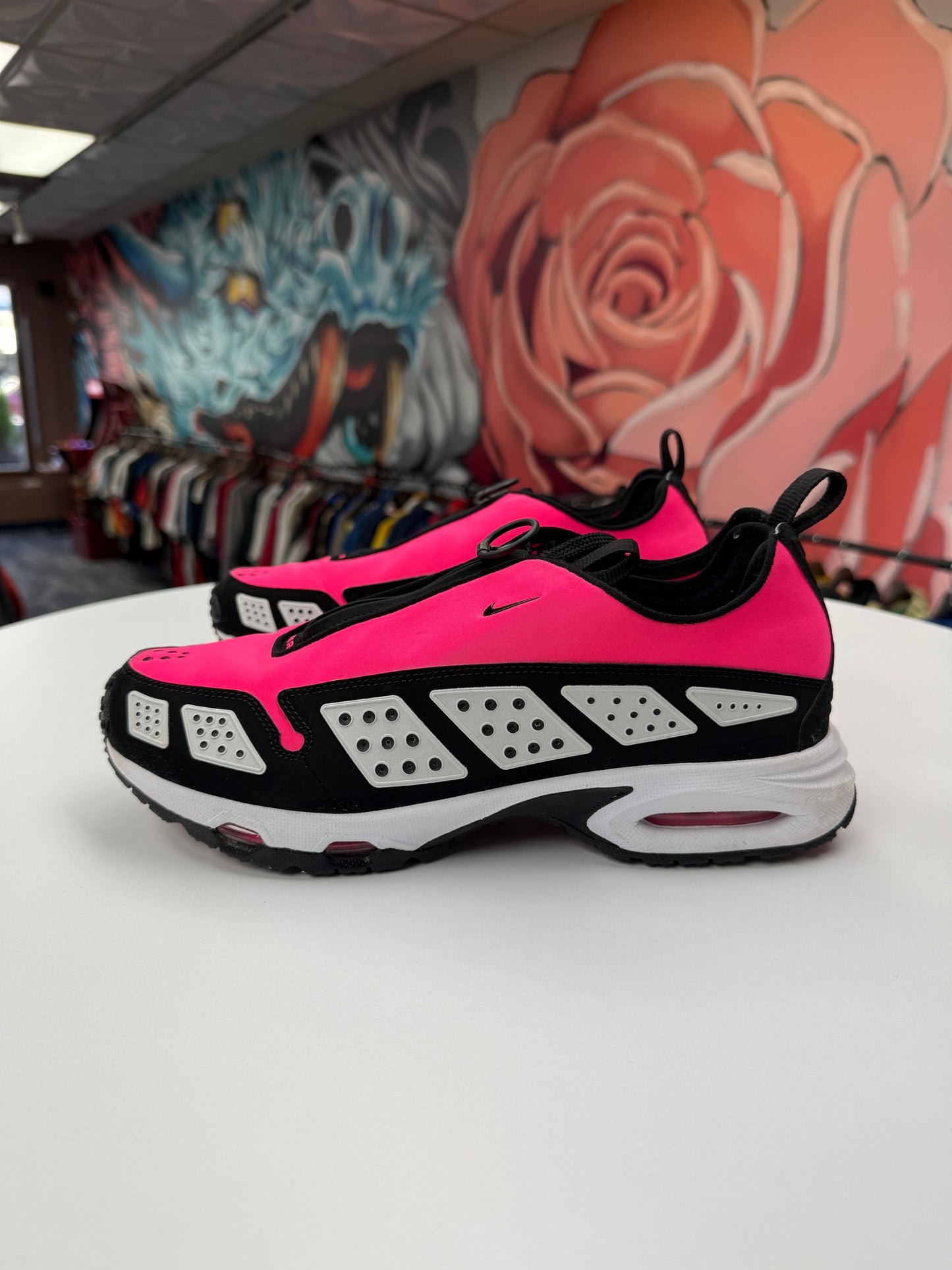 Preowned Hyper Pink Air Max Sunder