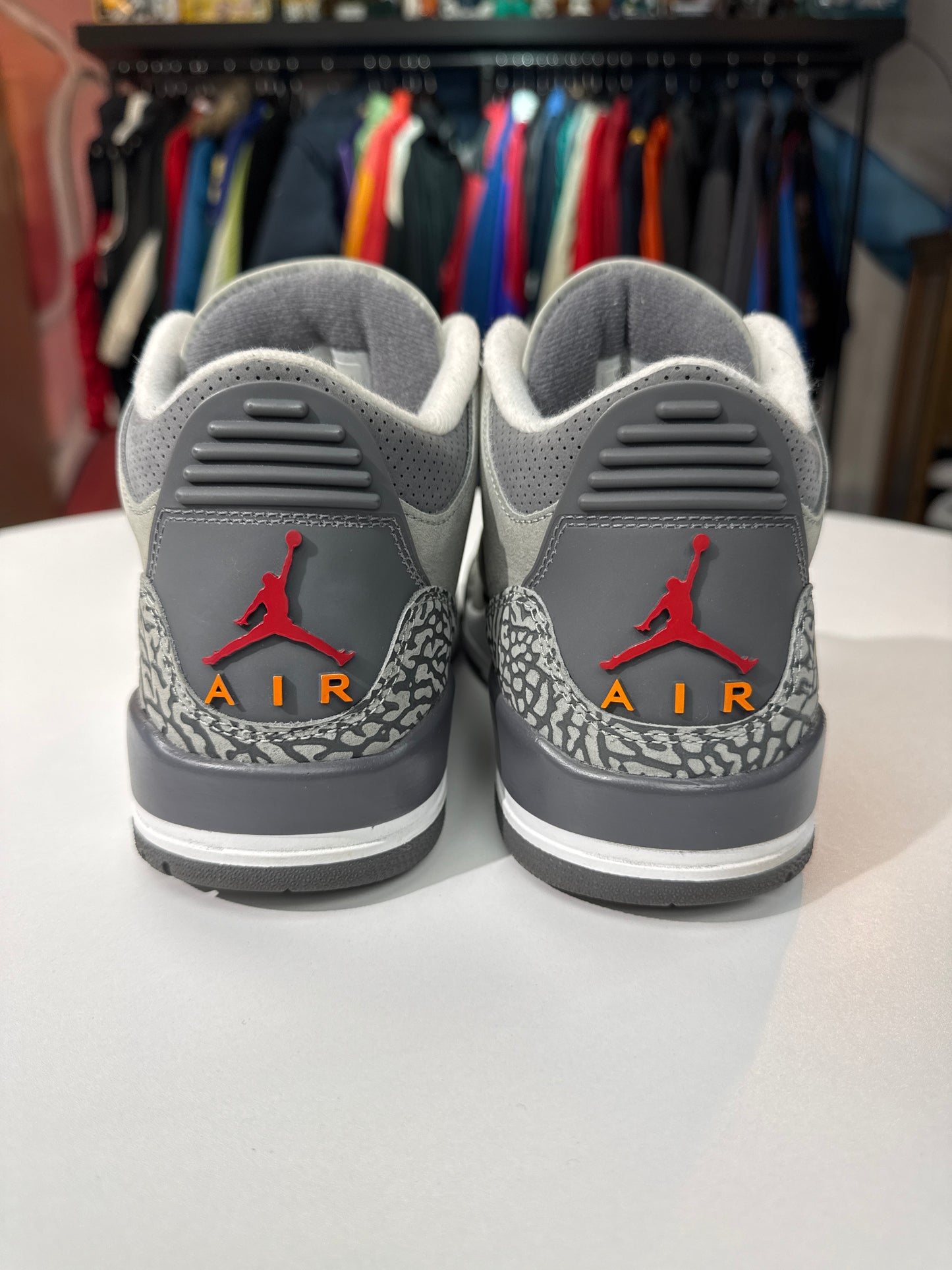 Preowned Jordan 3 Cool Grey