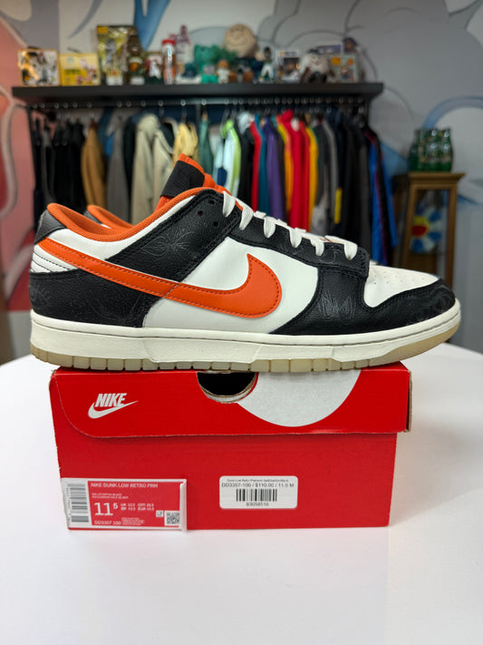Preowned Halloween Dunk Low
