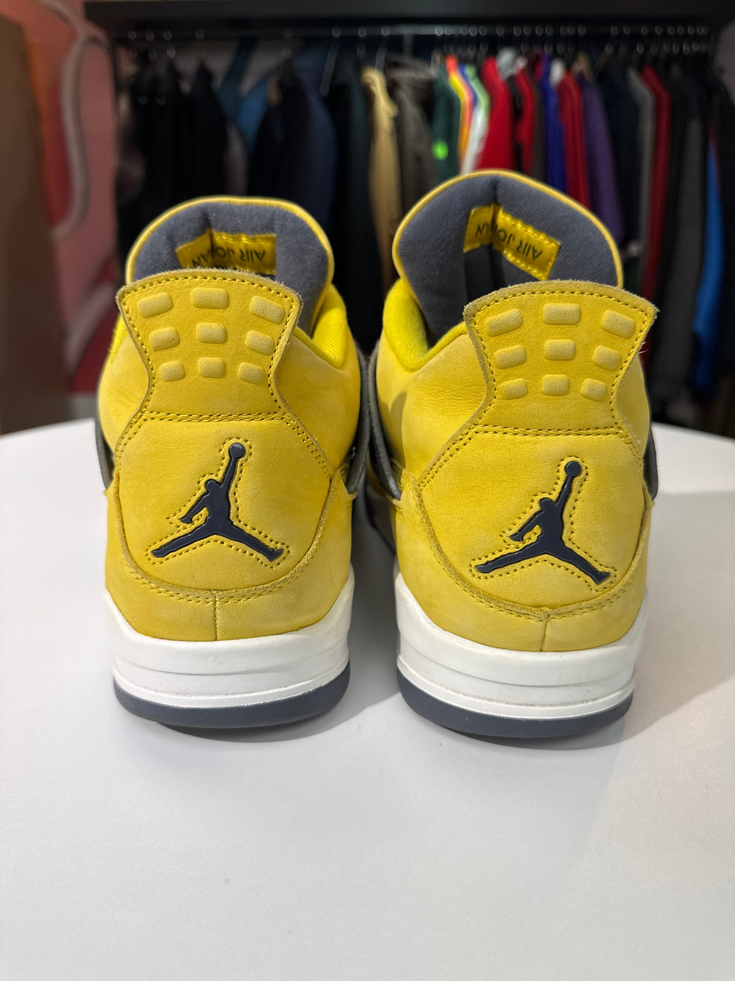 Preowned Jordan 4 Lightning