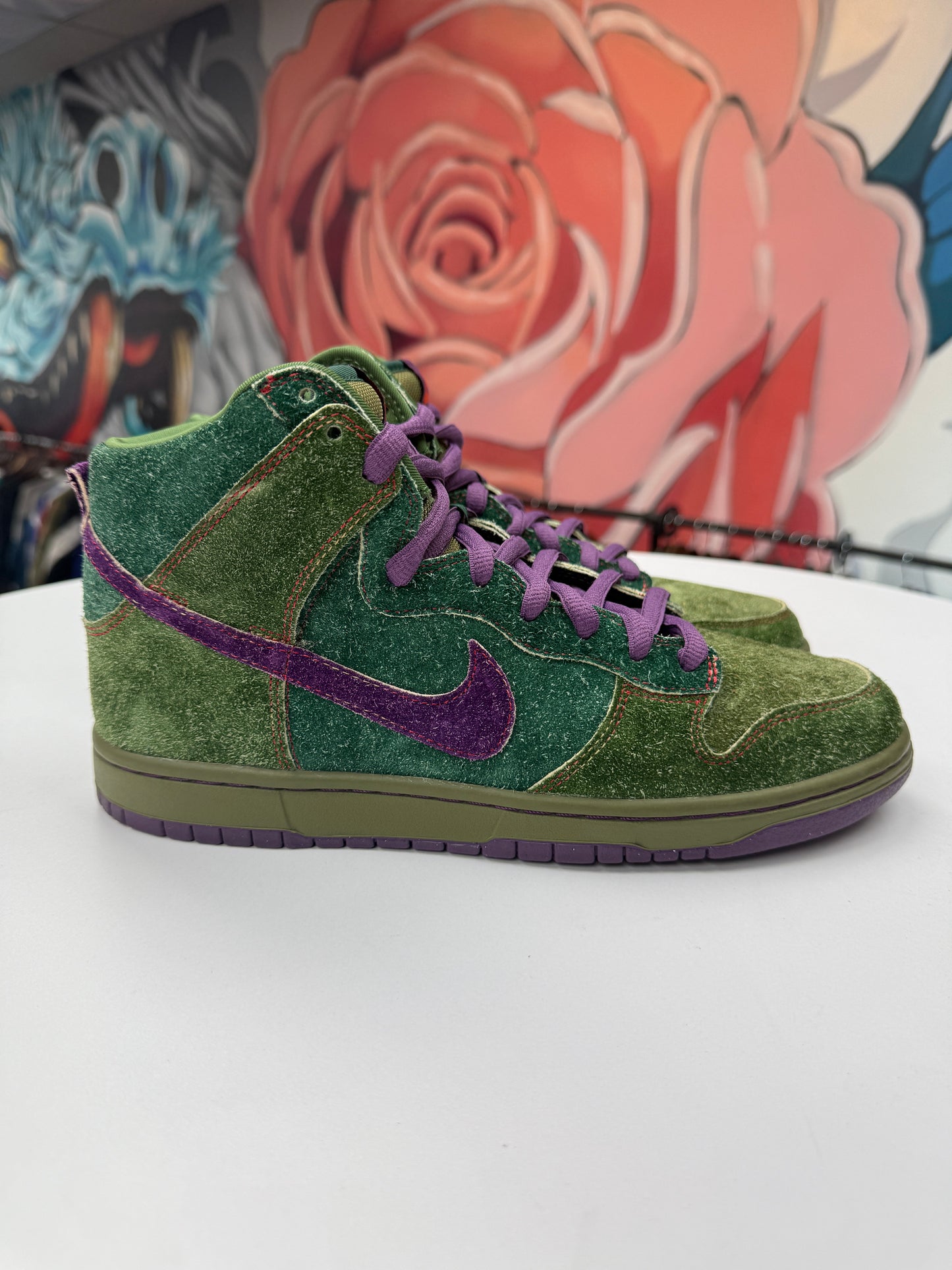 Preowned Nike SB Dunk High Skunk (2010)