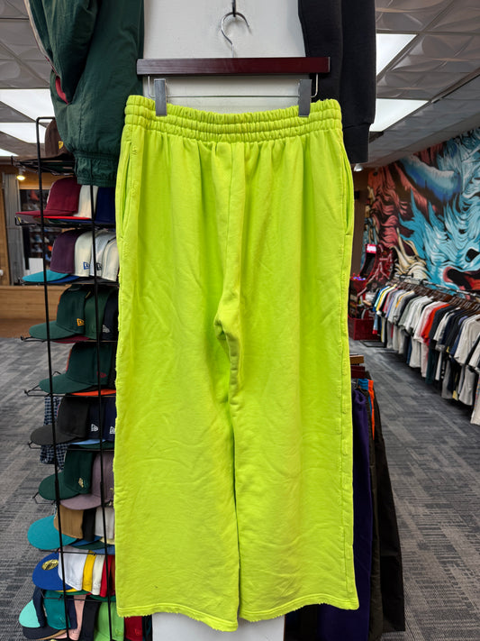 New GV Rasperry Hills Limon Sweats