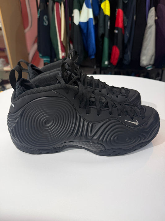 Preowned Comme des Garcon Black Foamposite