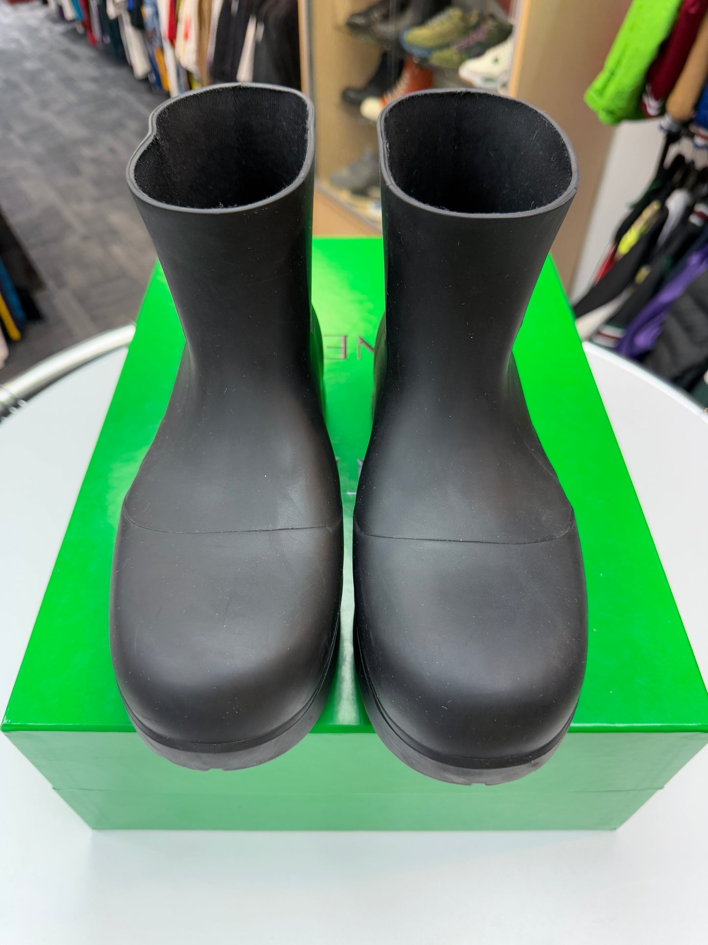 Preowned Bottega Puddle Boots Black