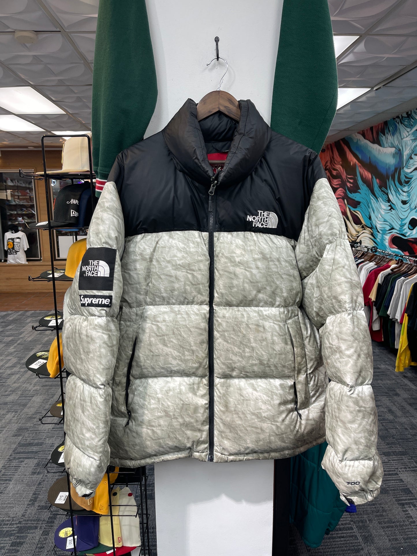 Supreme The North Face Paper Print Nuptse