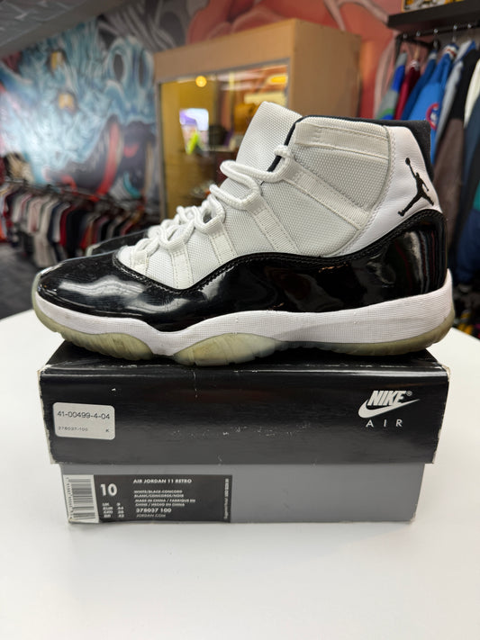 Preowned Jordan 11 Concord