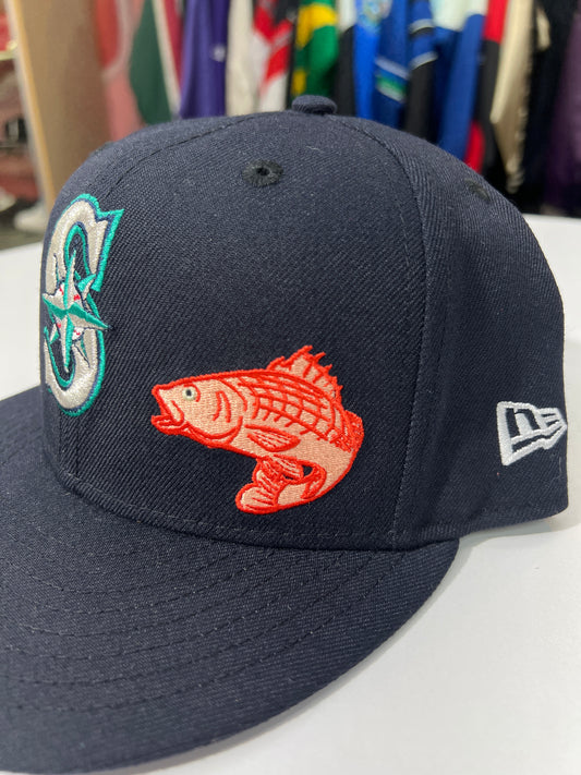 New New Era Seattle Mariners “City Icons” Collection Fitted Hat