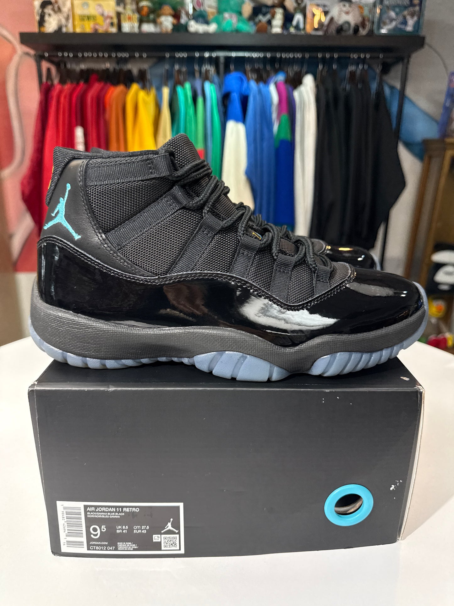 Preowned Jordan 11 Gamma Blue (2025)