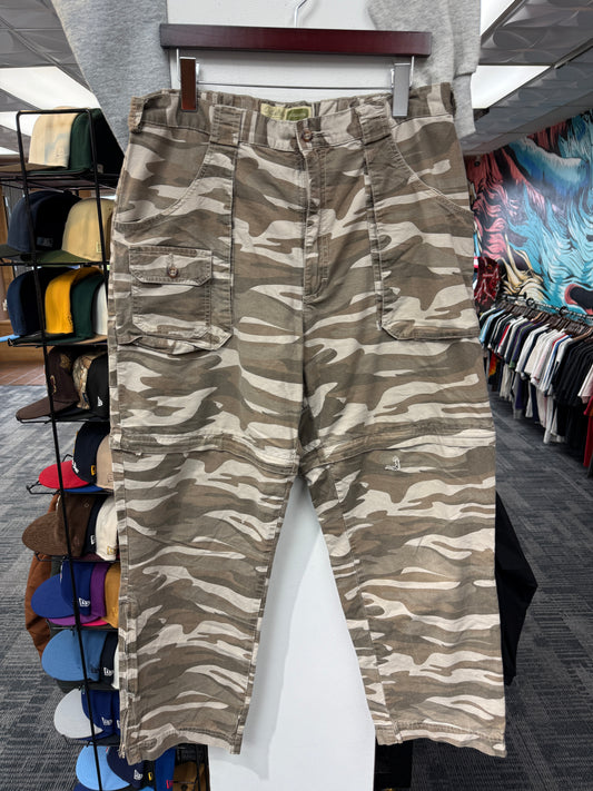 Vintage Cabela’s Convertible Camo Cargo Pants
