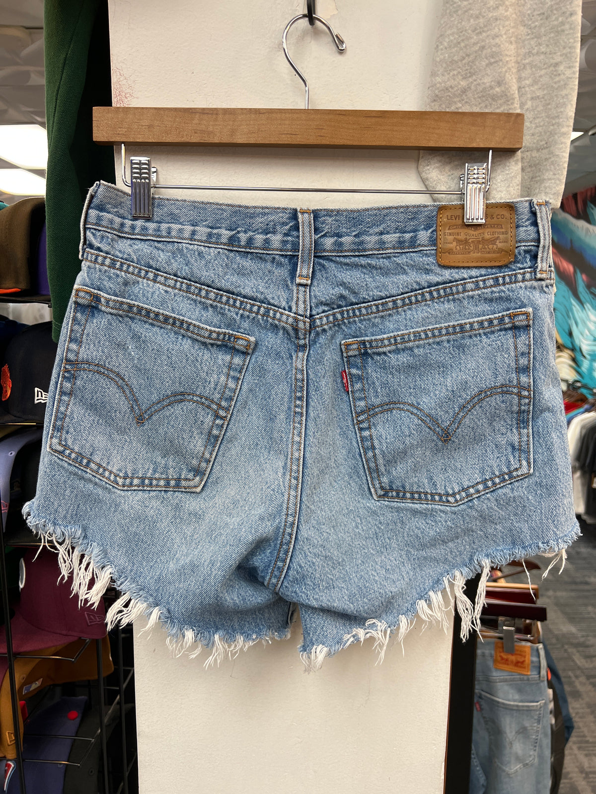 Levi’s Women’s Wedgie Cut Short Shorts
