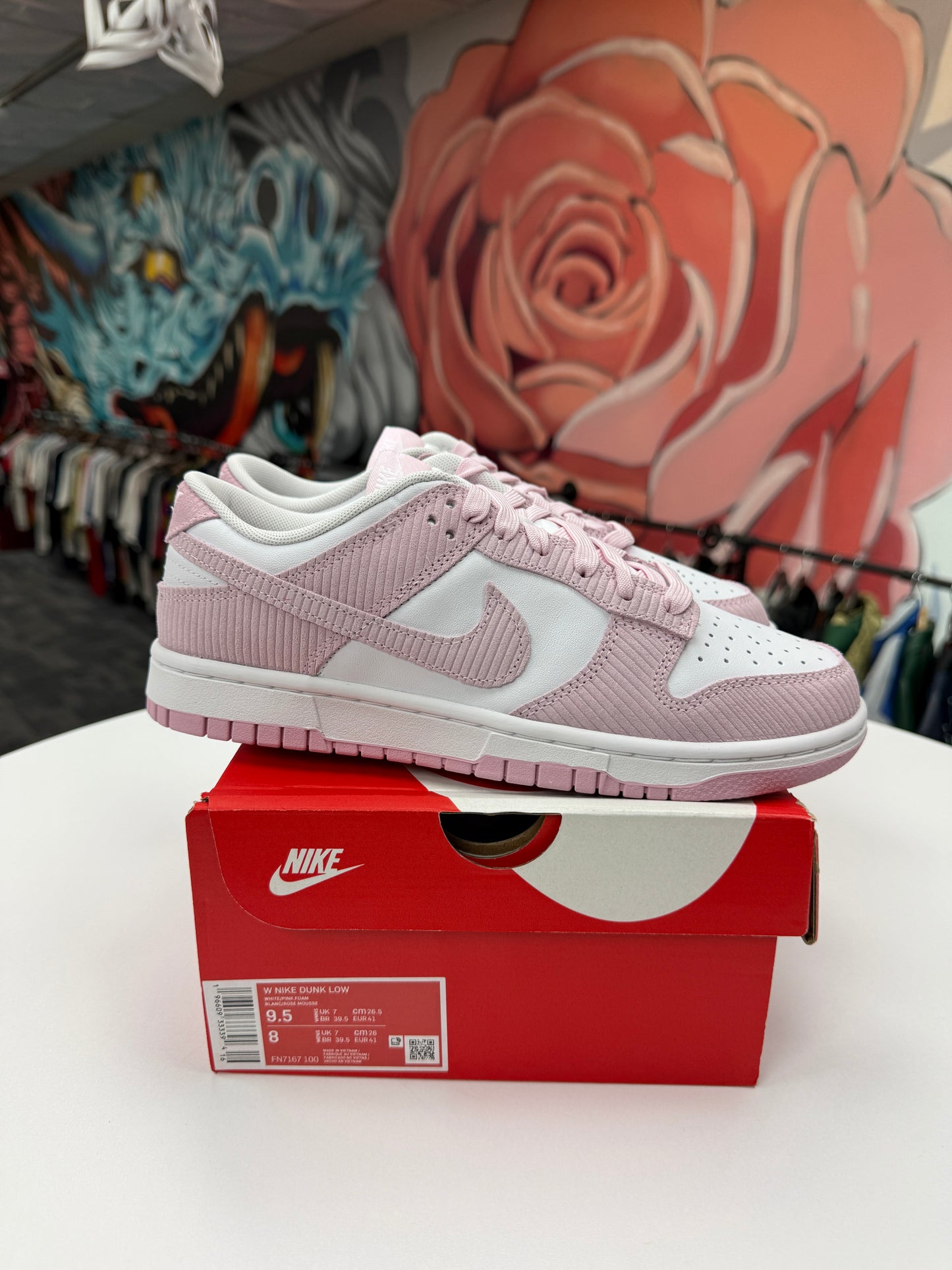 New Nike Dunk Low Pink Corduroy