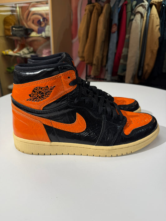 Preowned Shattered Backboard 3.0 Jordan 1