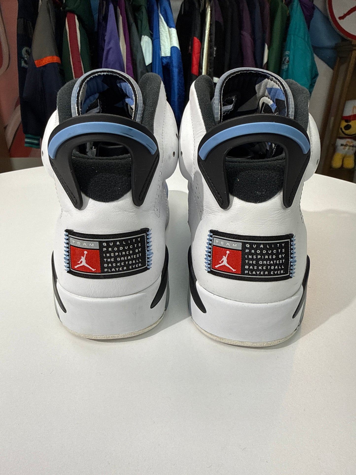 Preowned Jordan 6 UNC White