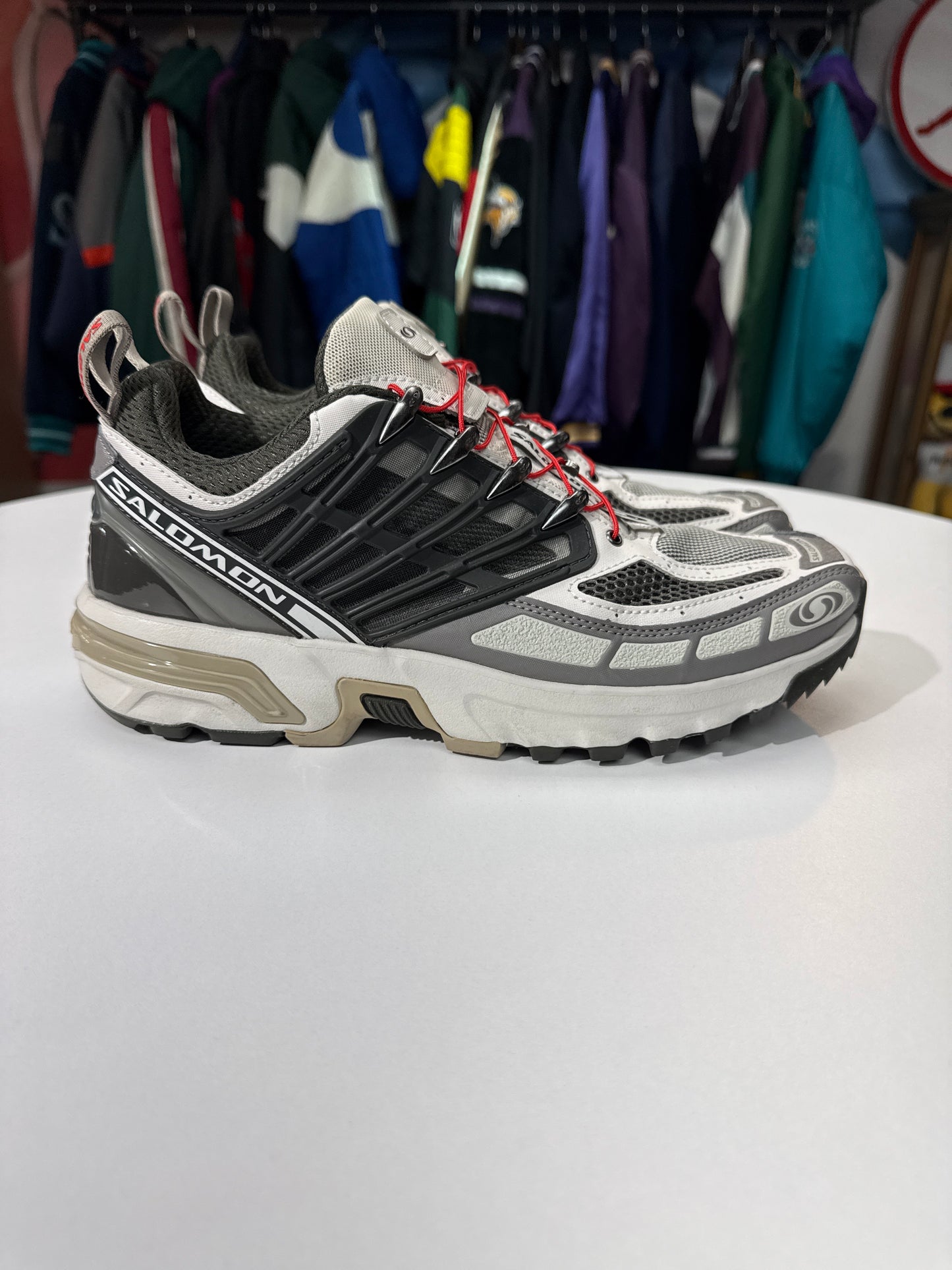 Preowned Salomon ACS Pro Peat Beluga Vintage Khaki