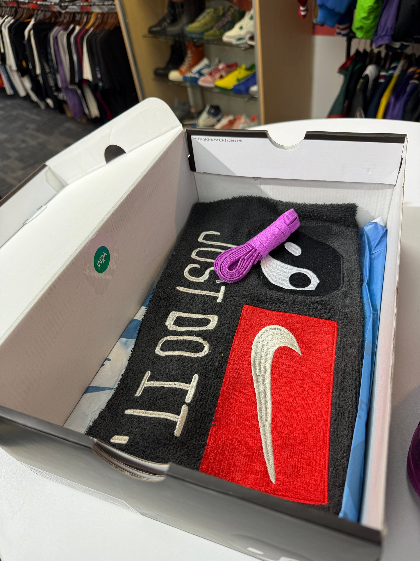 Preowned Fuchsia Dream CPFM Af1 Low