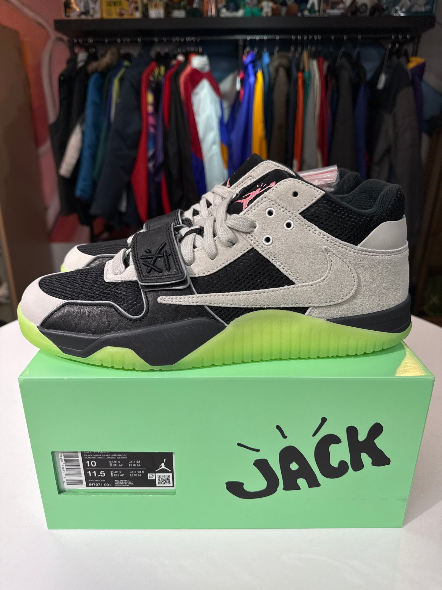 New Jumpman Jack Travis Scott x Chase B