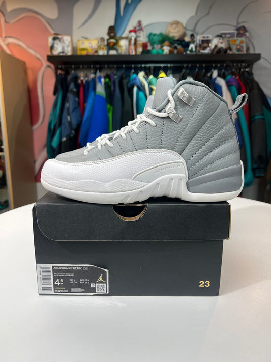 Preowned Stealth Jordan 12