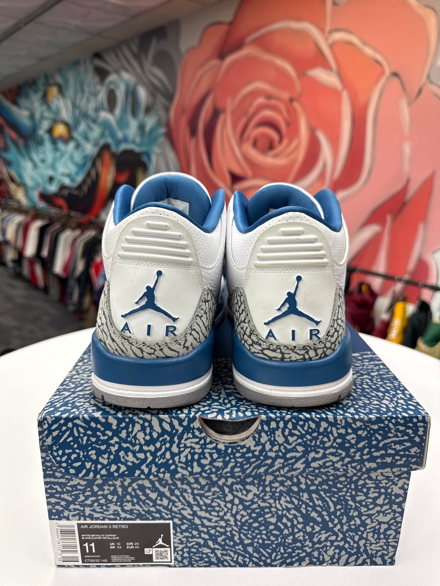 Preowned Jordan 3 Wizards