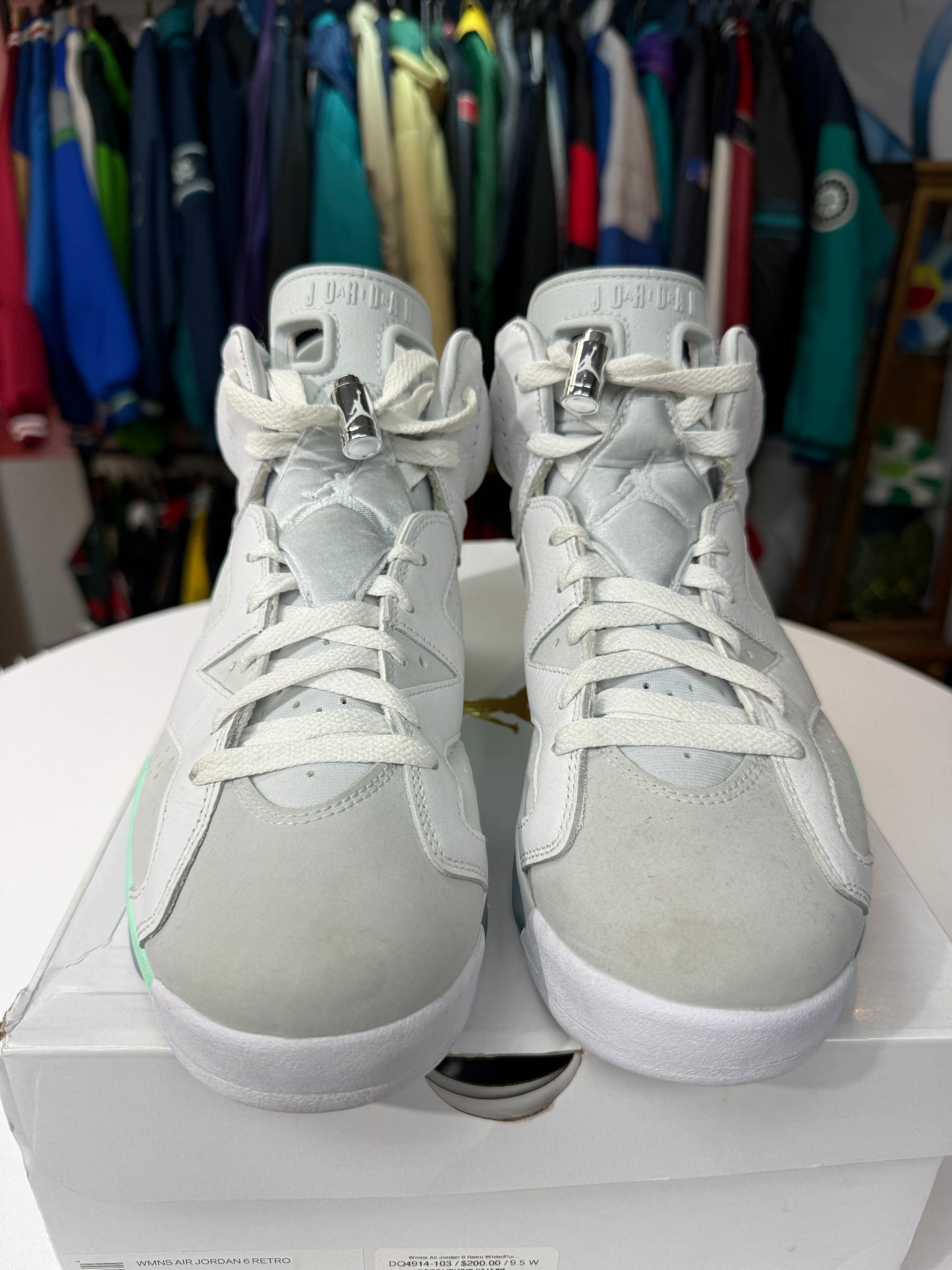 Preowned Mint Foam Jordan 6