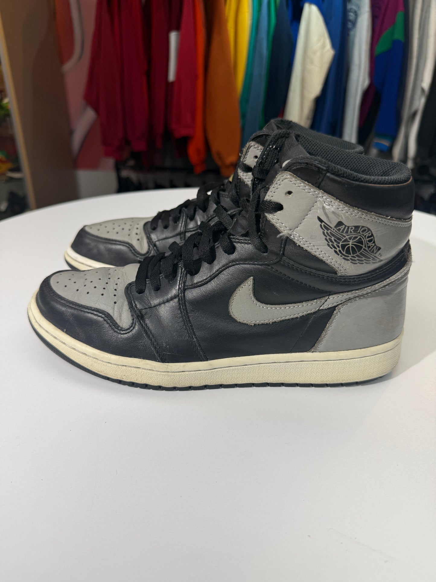 Preowned Shadow Jordan 1 (2018)
