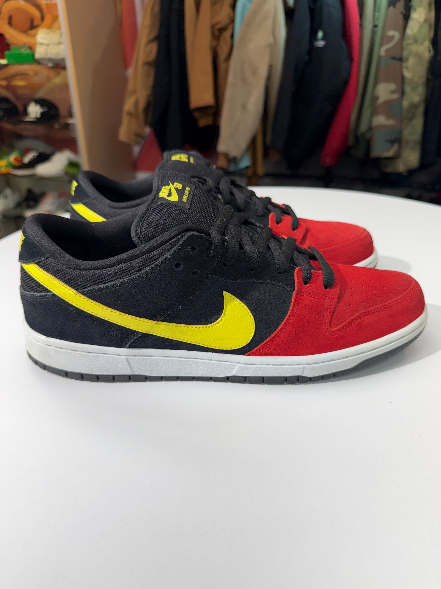 Preowned Nike Dunk SB Butt Head Black Sonic