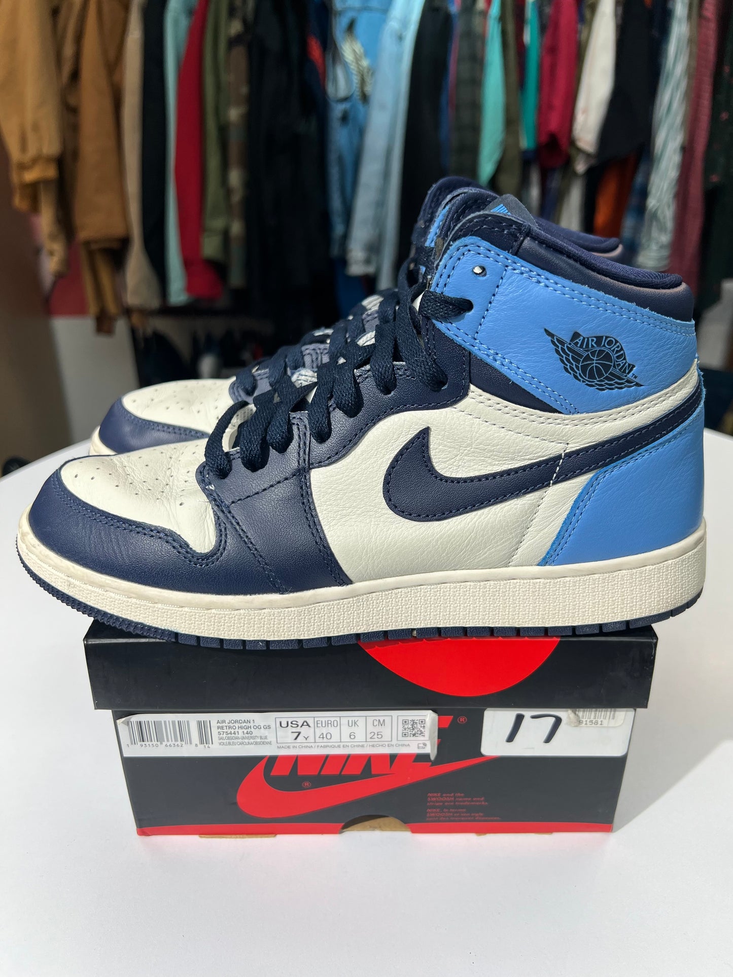Preowned Jordan 1 Obsidian