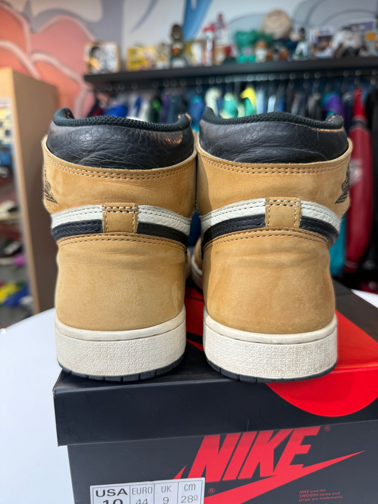 Preowned Rookie Of The Year Jordan 1