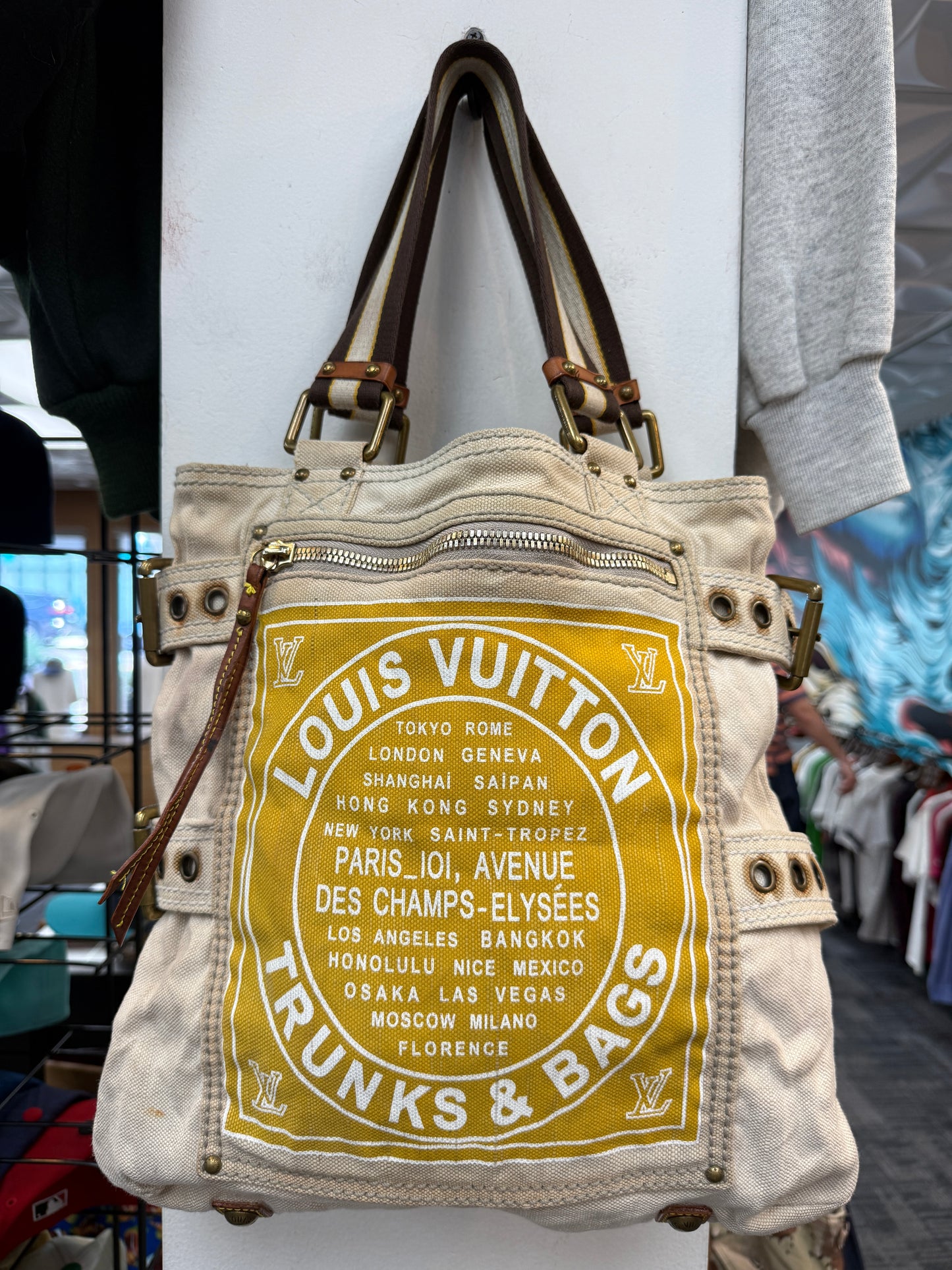 Louis Vuitton Canvas Globe Shopper Bag
