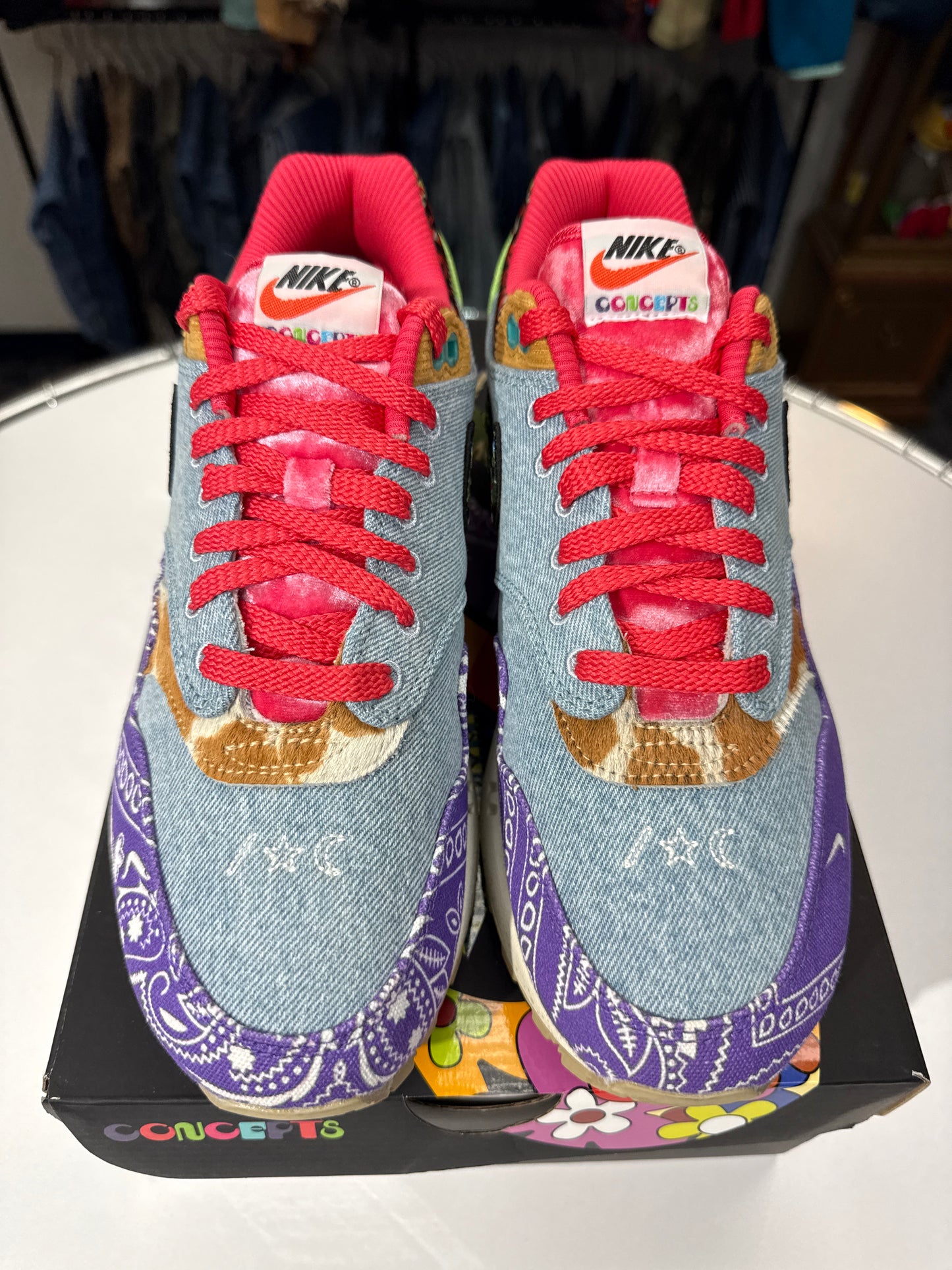 Preowned Nike Air Max 1 Concepts Far Out (Special Box)