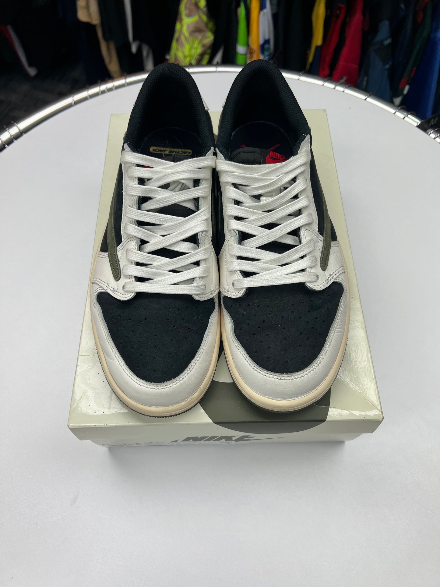 Preowned Olive Travis Scott 1 Low