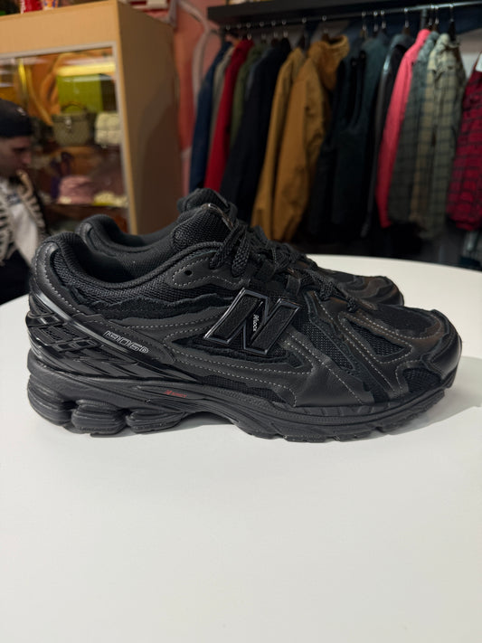 Preowned Protection Pack Black Leather NB 1906D