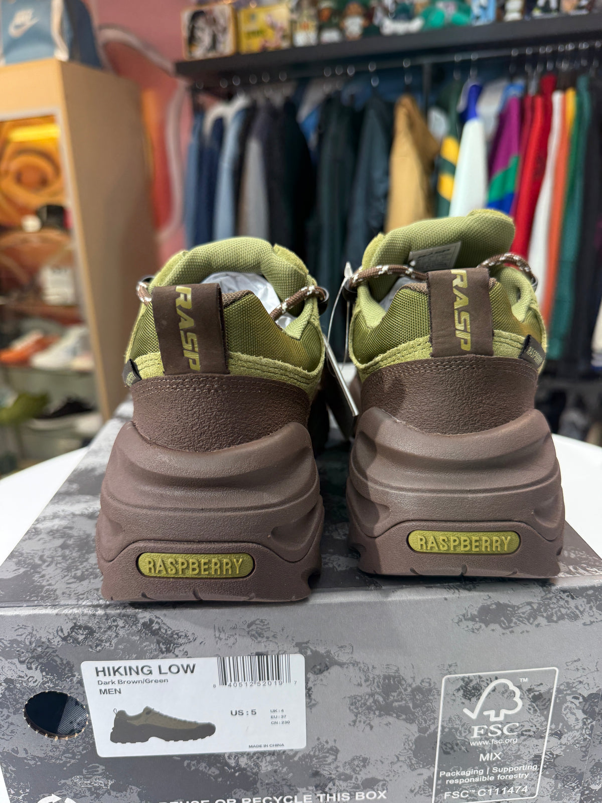 New GV Raspberry Hills ‘Reuben’ Low Hiking Shoes