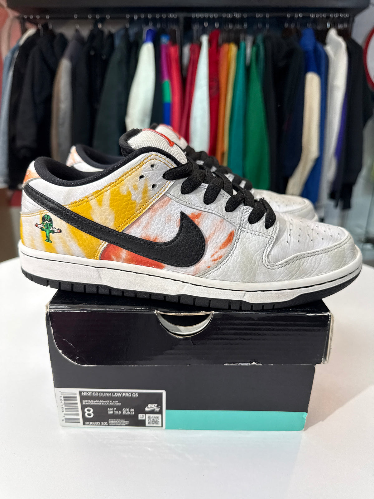 Preowned Nike SB Dunk Low Raygun Tie-Dye White