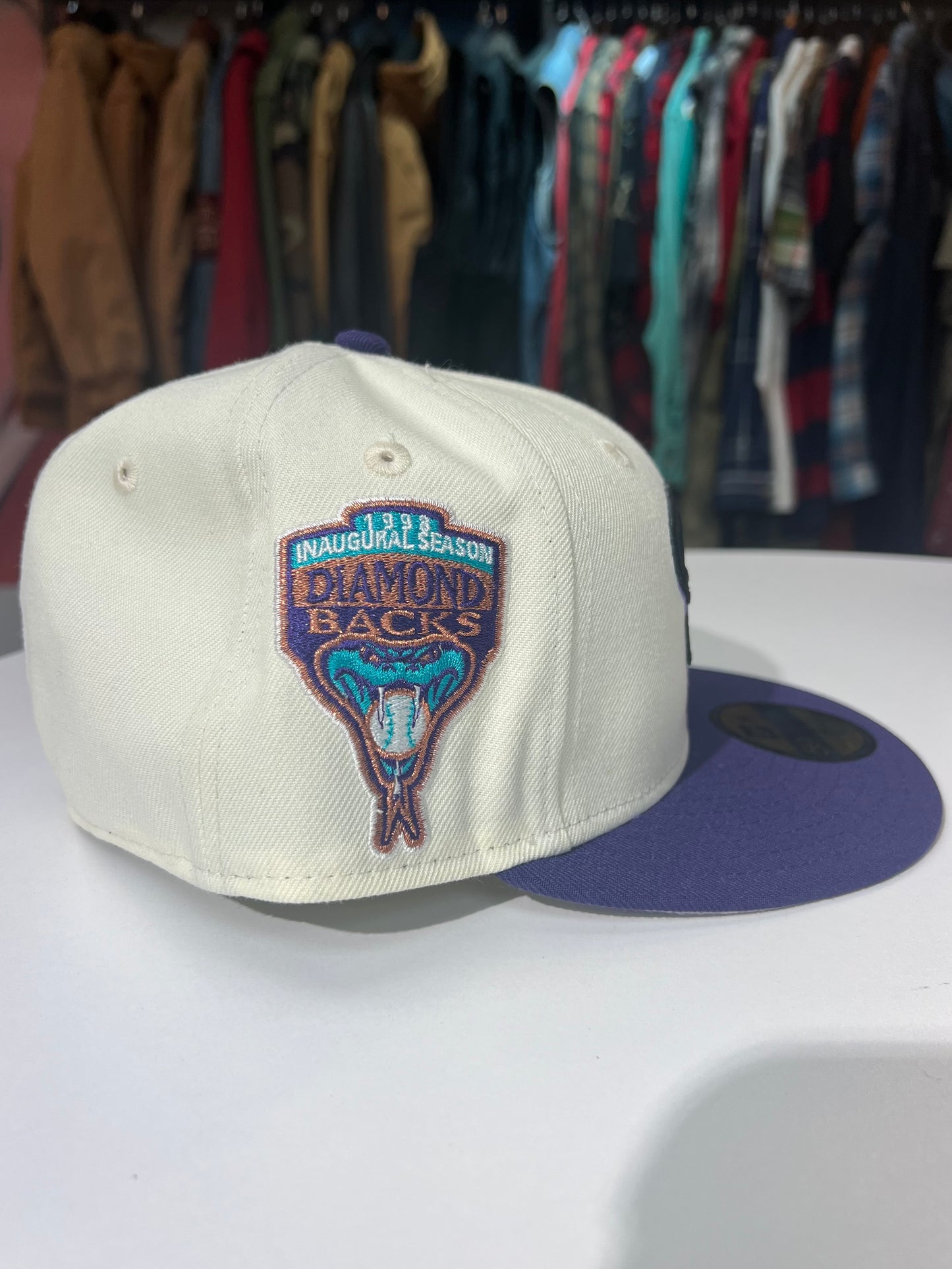New Era Arizona Diamondbacks 
White Sidepatch Fitted Cap