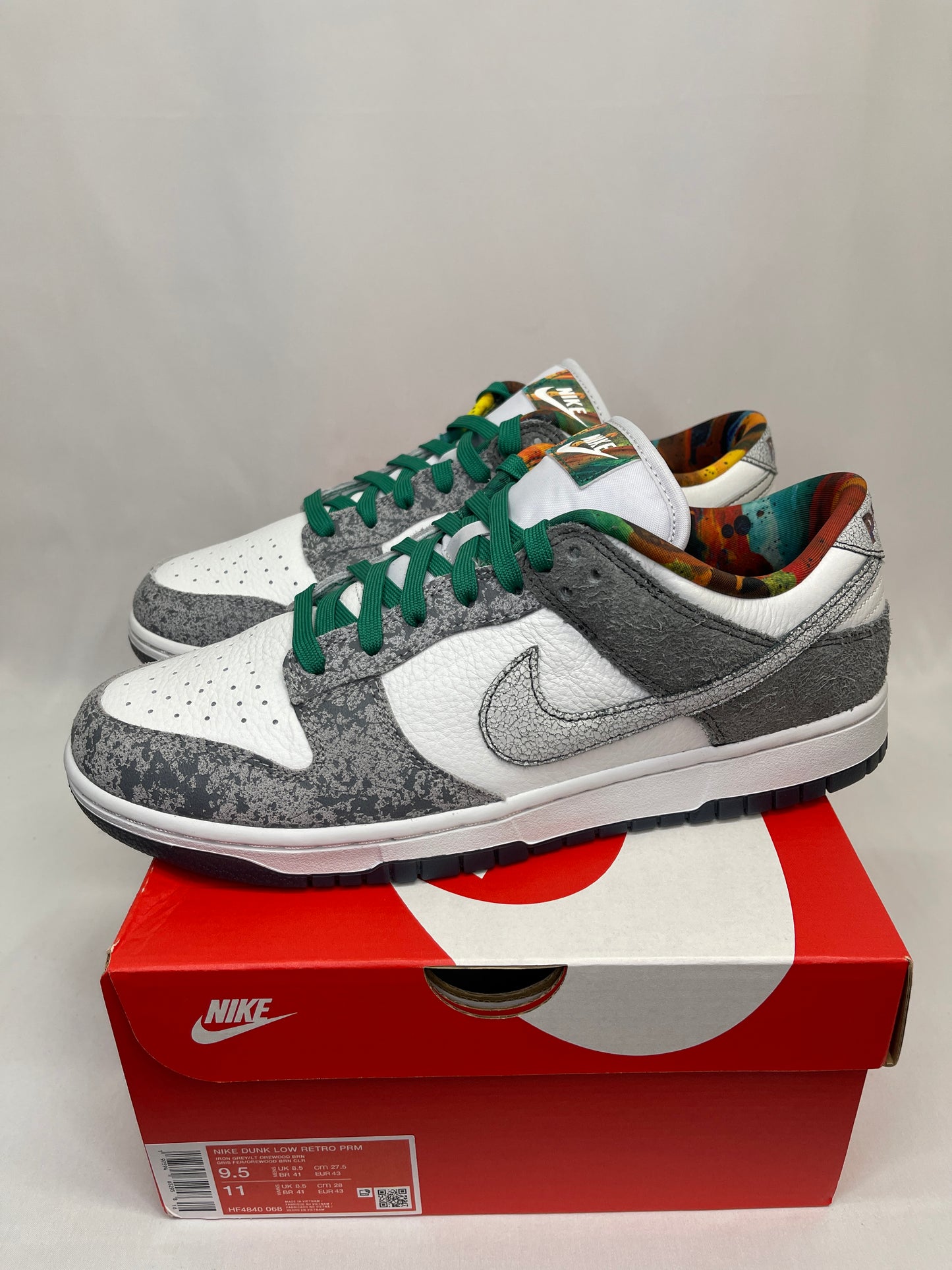 New Nike Dunk Low Philly