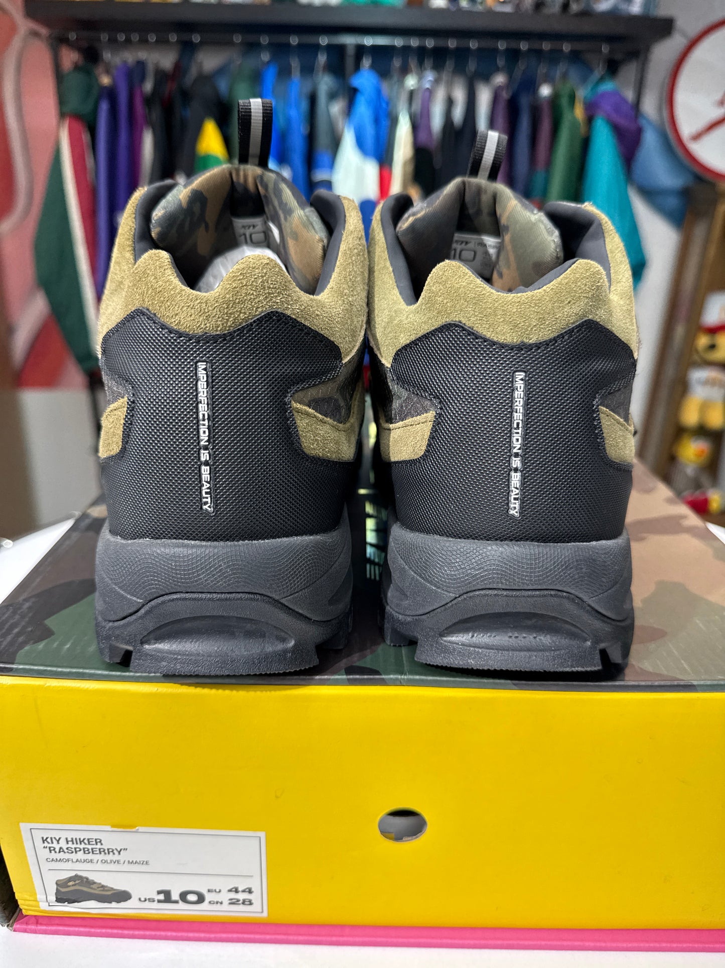 New GV Raspberry Hills x KIY Hiker Boot