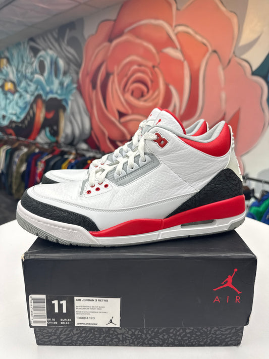 Preowned Jordan 3 Fire Red (2013)