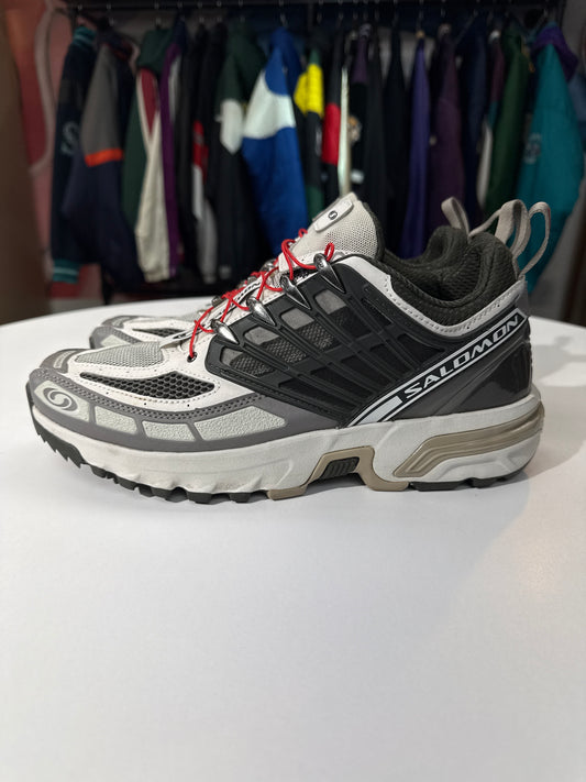 Preowned Salomon ACS Pro Peat Beluga Vintage Khaki