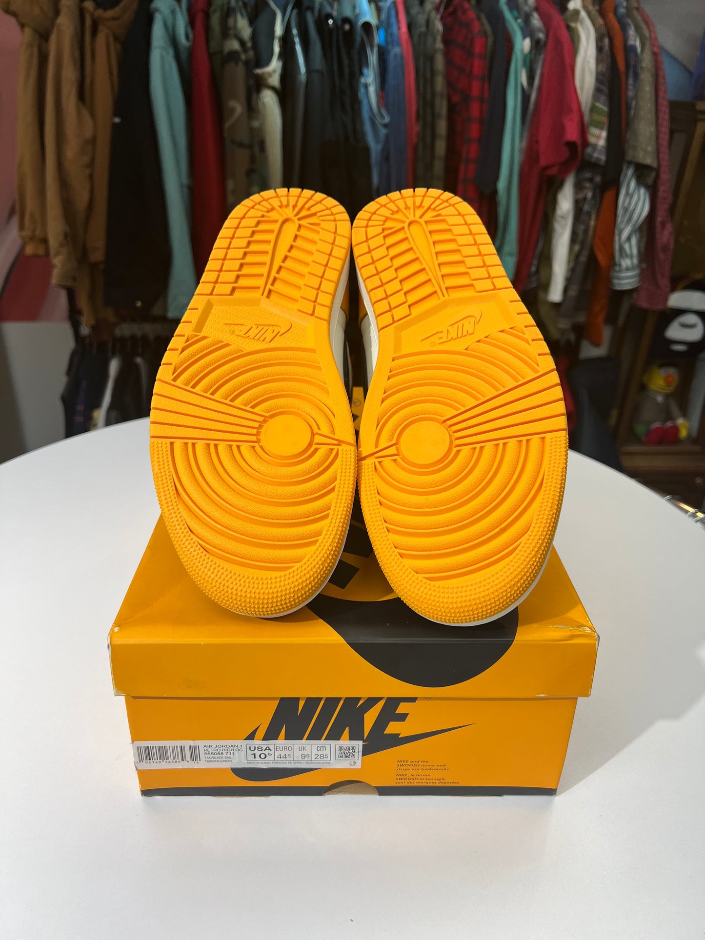 New Jordan 1 High Taxi