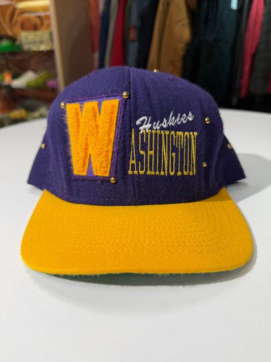 Vintage UW Chenille Patch Stud SnapBack
