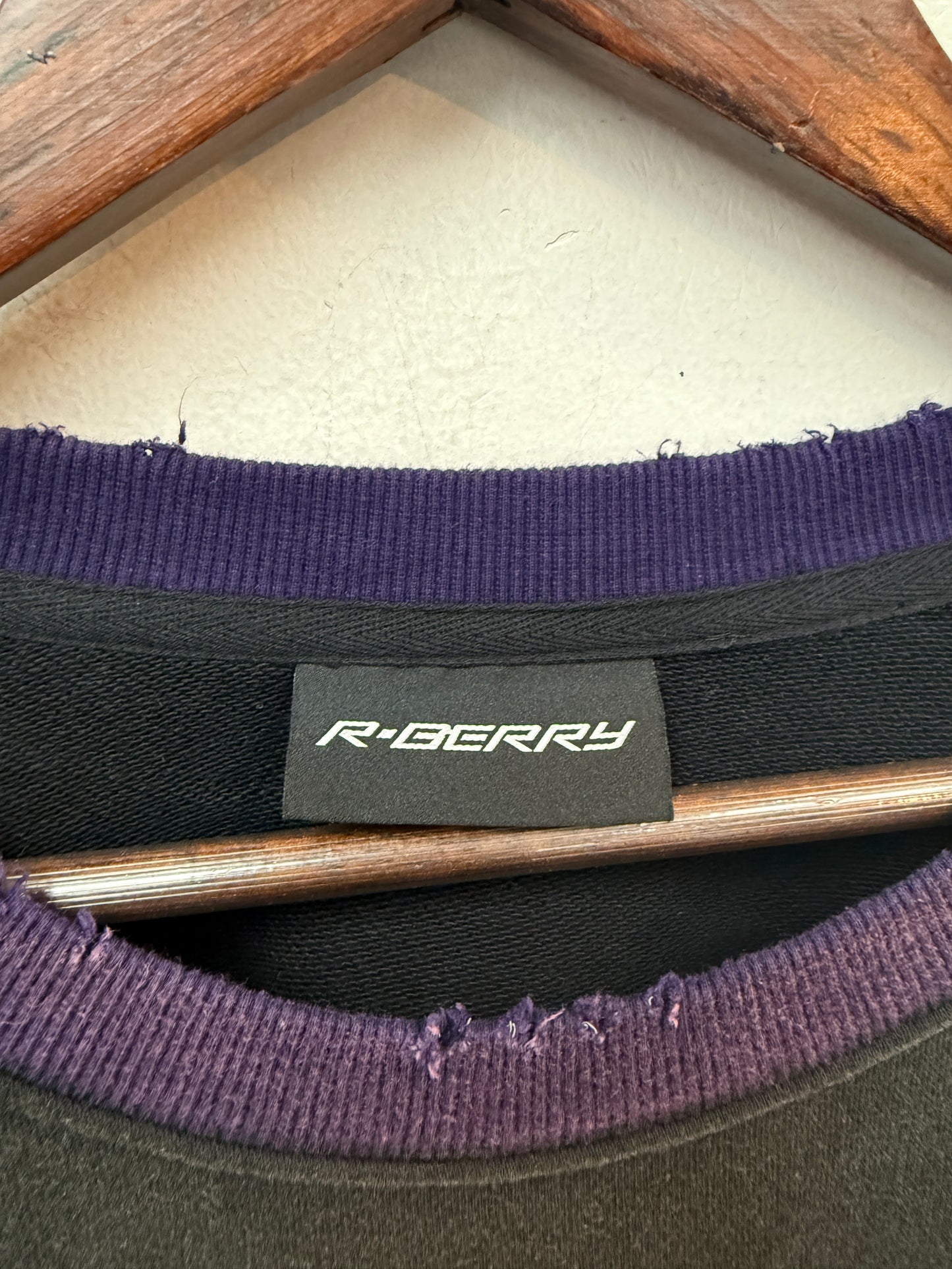 New GV Raspberry Hills Sulfer Crew