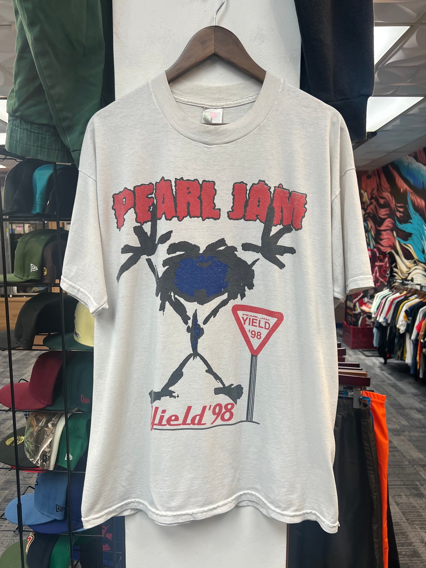 Vintage 1998 Pearl Jam Yield Tee