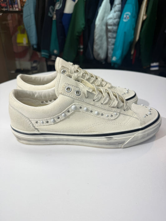 Preowned Marshmallow Pearlized Vans LX Old Skool 36