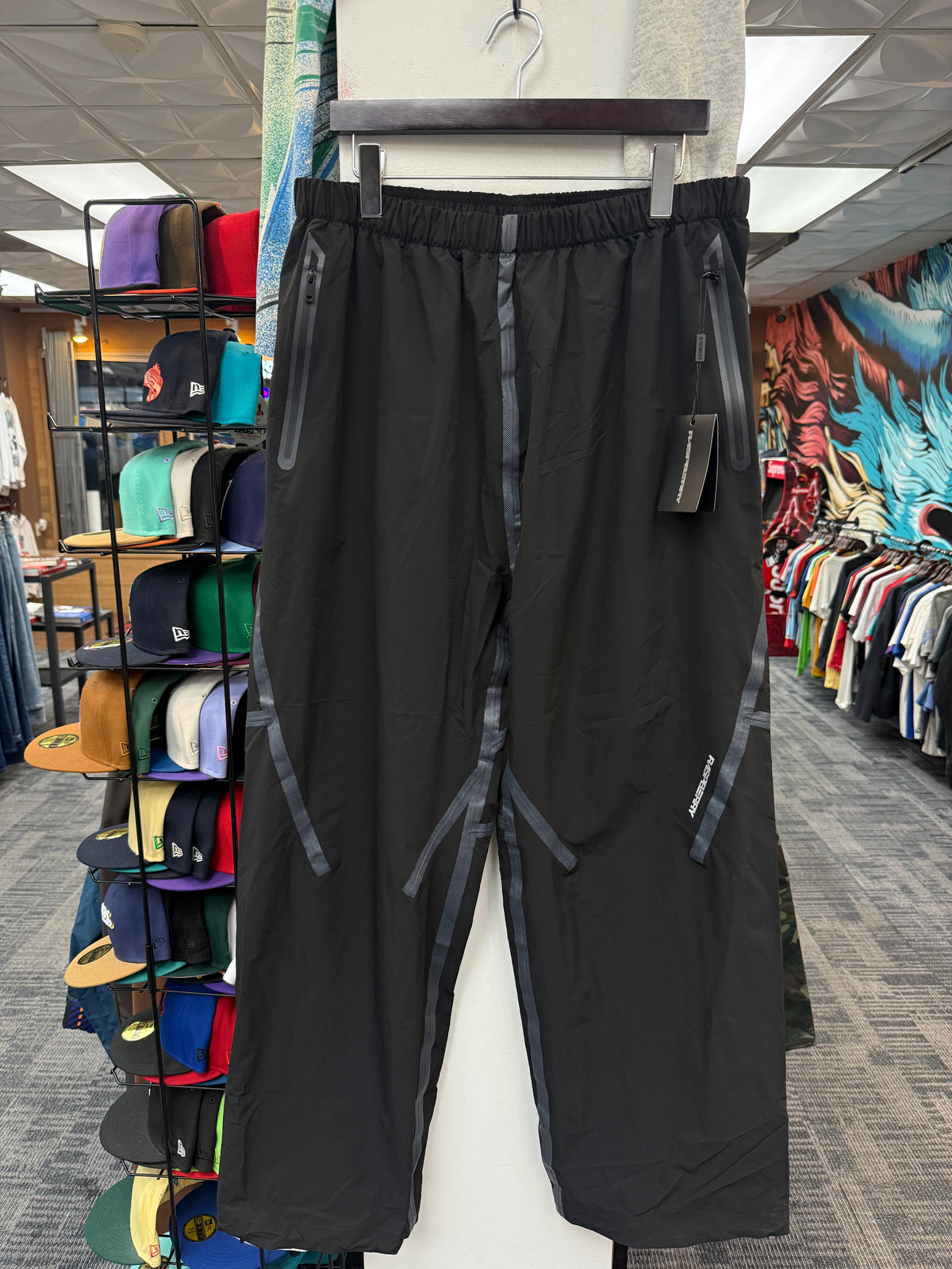 New GV Raspberry Hills Berry Tech Pant