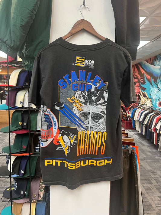 Vintage Penguins Stanley Cup Champs T-Shirt