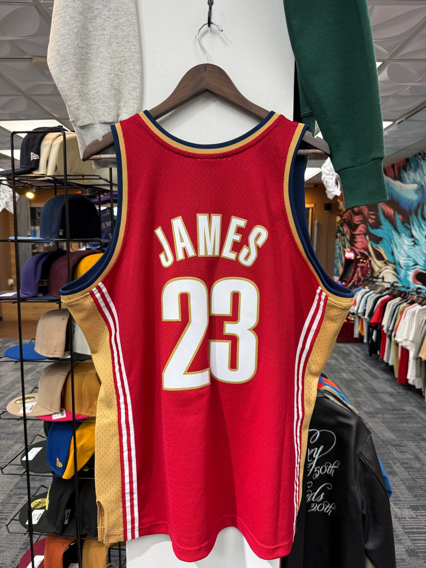 LeBron James Mitchell & Ness Swingman Cavs Jersey