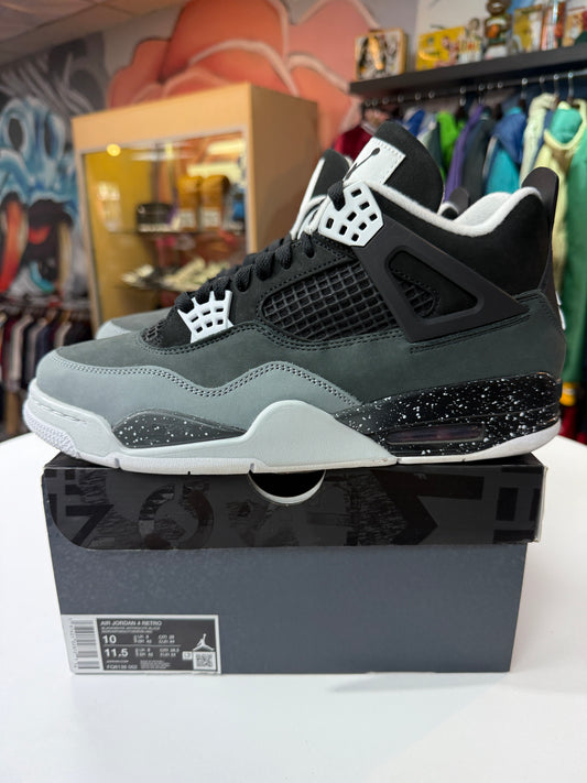 Preowned Fear Jordan 4