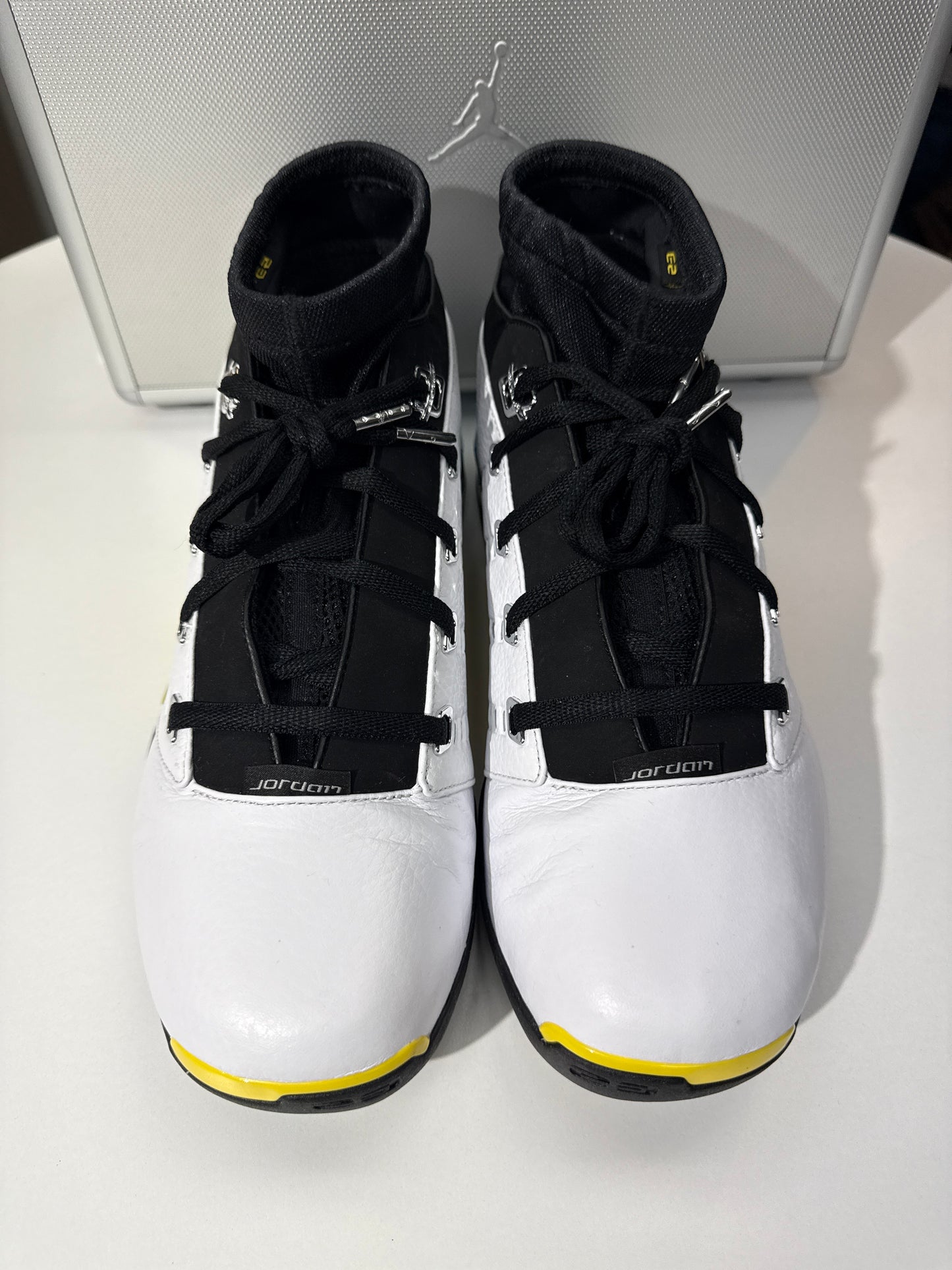 Preowned Jordan 17 Low All-Star Lightning (2024)